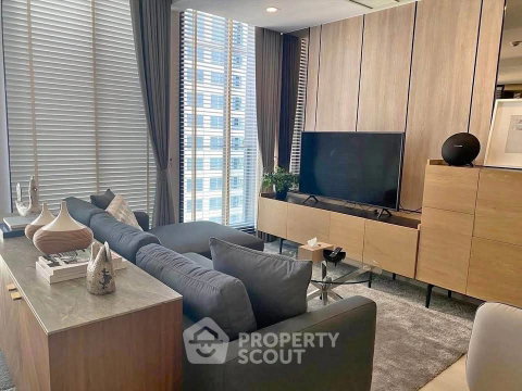2-BR Condo at Noble Ploenchit near BTS Phloen Chit (ID 2938059)