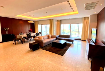คอนโดให้เช่า : A037734 Somkid Gardens