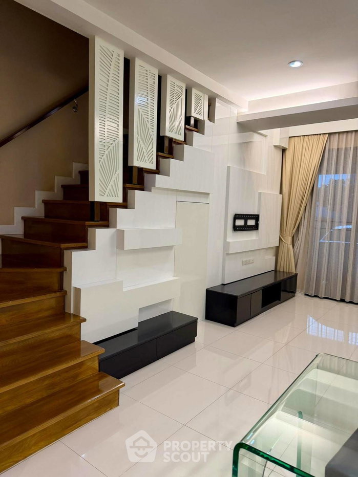รูป ทาวน์เฮ้าส์ 3-ห้องนอน ที่ เบล็ส ทาวน์ สุขุมวิท 50 ใกล้ BTS อ่อนนุช (ID 2940094) - รูปที่ 27/35