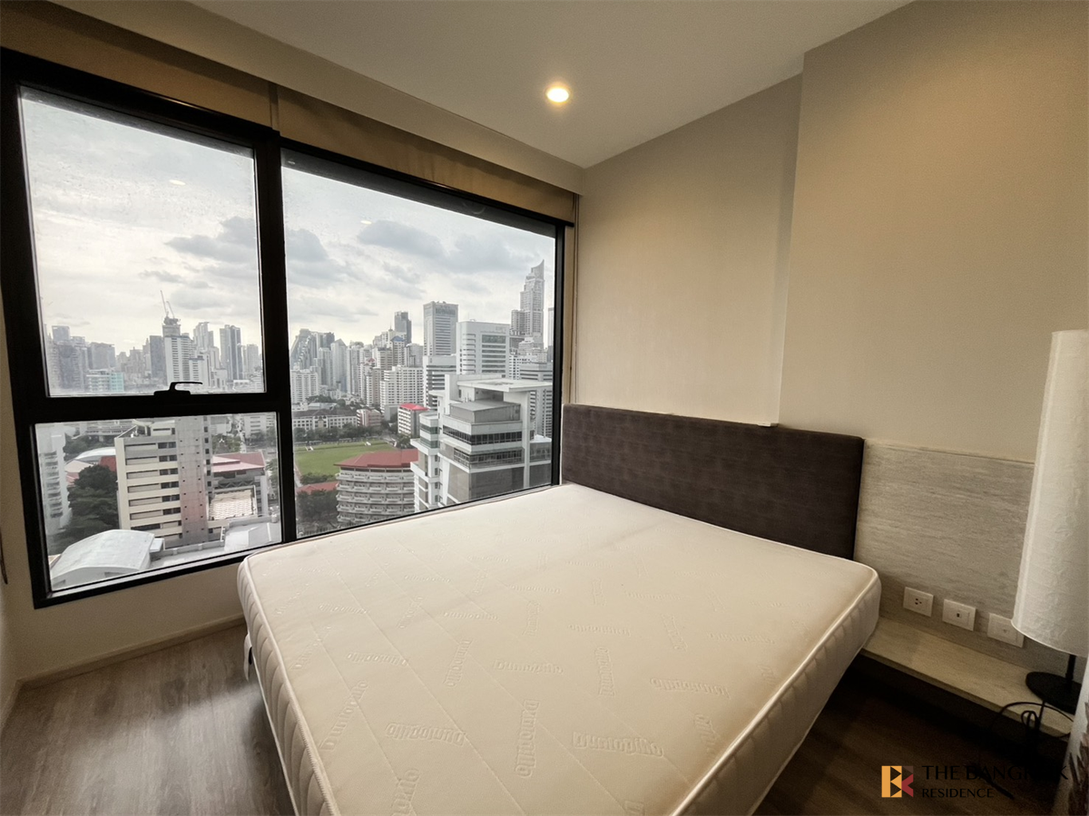 picture Ideo Mobi Asoke near MRT Phetchaburi Station - 2/9