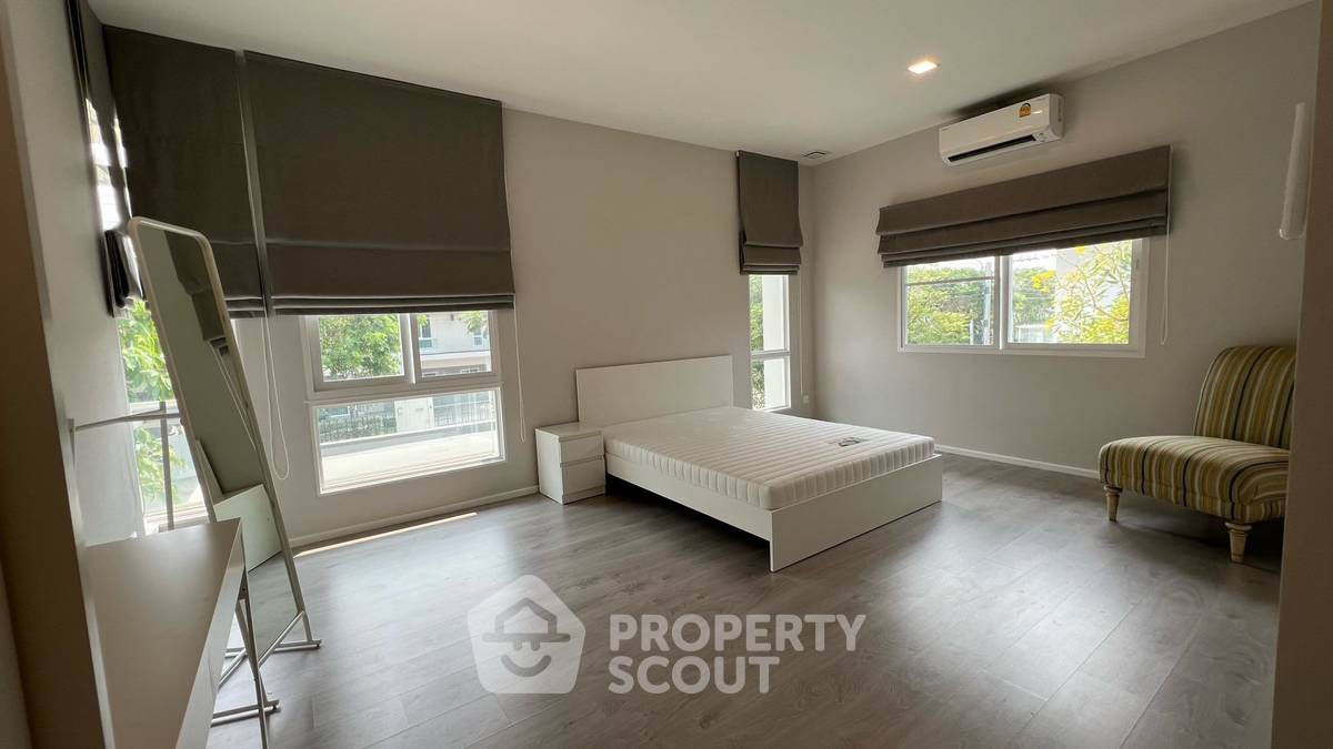 picture 4-BR House in Dokmai (ID 2938223) - 13/21