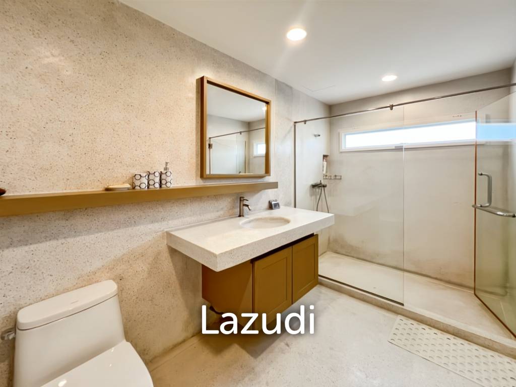 picture Penthouse 3BR Seaview Condo in Baan Nub Kluen - 41/54