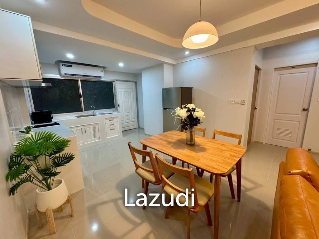 รูป 72 sqm 2 Bedroom Condo on 14th Floor in Huai Khwang Bangkok - รูปที่ 3/6