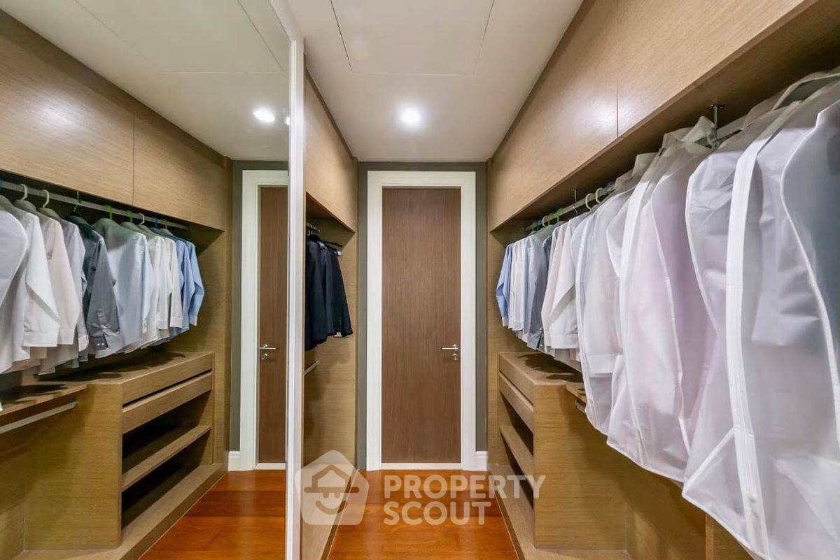 picture 3-BR Condo at Bright Sukhumvit 24 Condominium near BTS Phrom Phong (ID 2105741) - 14/22