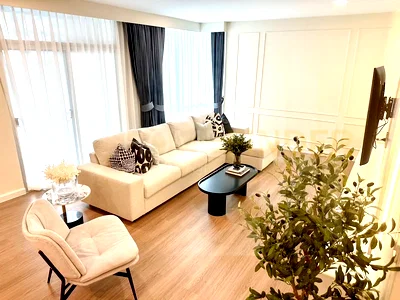 Condos for rent Central World Department Store : Grand Langsuan 3 bedrooms, for rent