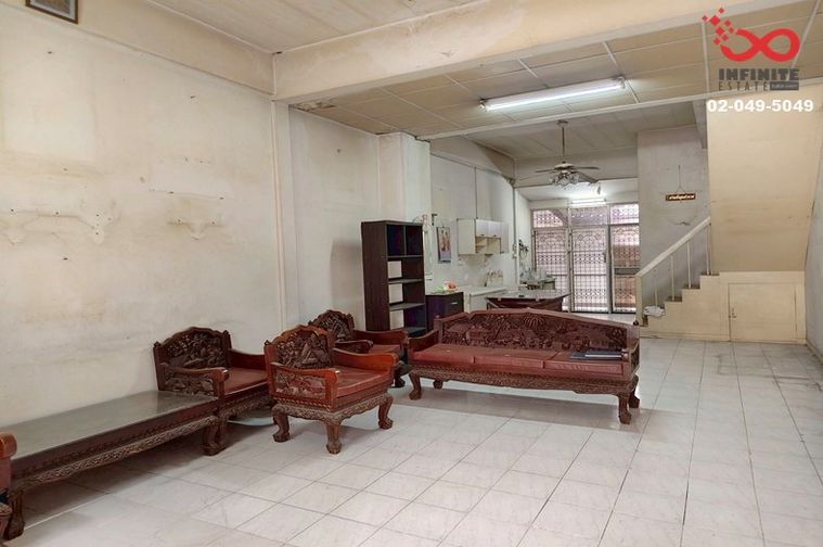 2-bed townhouse for sale, 24 sq wah, Chatuchak