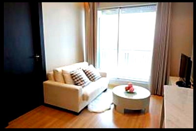 คอนโดให้เช่า : A037881 The Address Phayathai