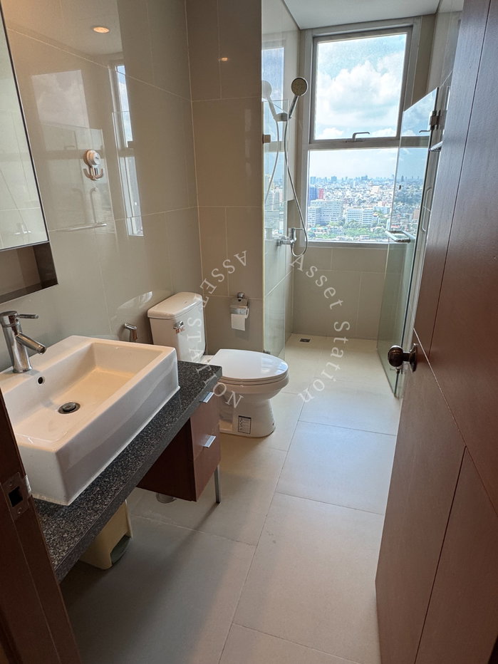 รูป ✨ Villa Sathorn คอนโดหรูให้เช่า ใกล้ ICONSIAM & Sathorn - รูปที่ 9/12