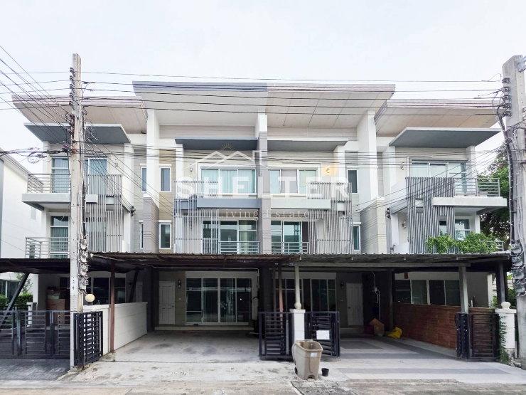 ขายทาวน์โฮม : ทาวน์โฮม 3 ชั้น บ้านสวย ทำเลกรุงเทพกรีฑา ราคาสุดพิเศษ