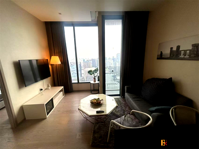Condos for rent : High-potential Location, Convenient Travel The Esse Asoke