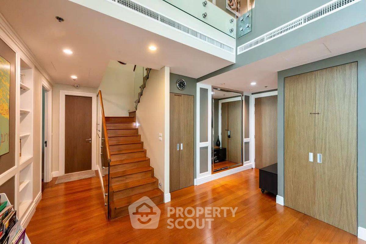picture 3-BR Condo at Bright Sukhumvit 24 Condominium near BTS Phrom Phong (ID 2105741) - 6/22