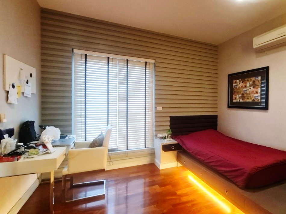รูป ขายบ้านหรู 3 ชั้น แกรนด์ บางกอก บูเลอวาร์ด รัชดา–รามอินทรา 2 เนื้อที่ 95 ตร.ว. 5 นอน 6 น้ำ เฟอร์นำเข้า ใกล้รถไฟฟ้าสายสีชมพู - รูปที่ 51/92
