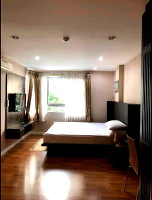 ขายคอนโด : P-133141 — ขายคอนโด ชั้น 3 The Clover Thonglor วิวสระ ใจกลางทองหล่อ ใกล้ BTS ทองหล่อ 085-592-2897 Line: @easythaihome