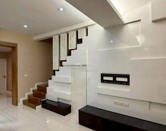รูป ให้เช่าทาวน์ 3 ชั้น โครงการ เบลส ทาวน์ สุขุมวิท 50 / Bless Town Village, Sukhumvit 50 / บ้านสวยมาก / เฟอร์นิเจอร์บางส่วน / อยู่อาศัย หรือ Home Office - รูปที่ 4/14