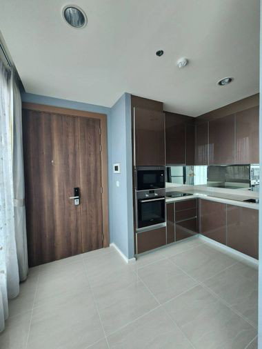 picture A037665 Menam Residences - 5/8