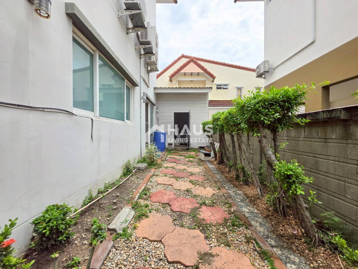 picture Casa Premium Ratchapruek Rama 5 / 5 Bedrooms #HRP2079 - 22/23