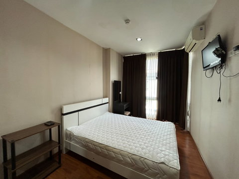 Condo near cmu for sale : one plus @cmu condo free transfer fee Tel.082-389-9314 (Boo)