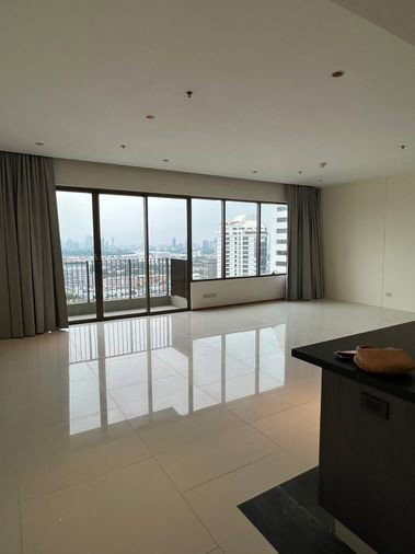 รูป A039207 The Emporio Place - รูปที่ 1/8