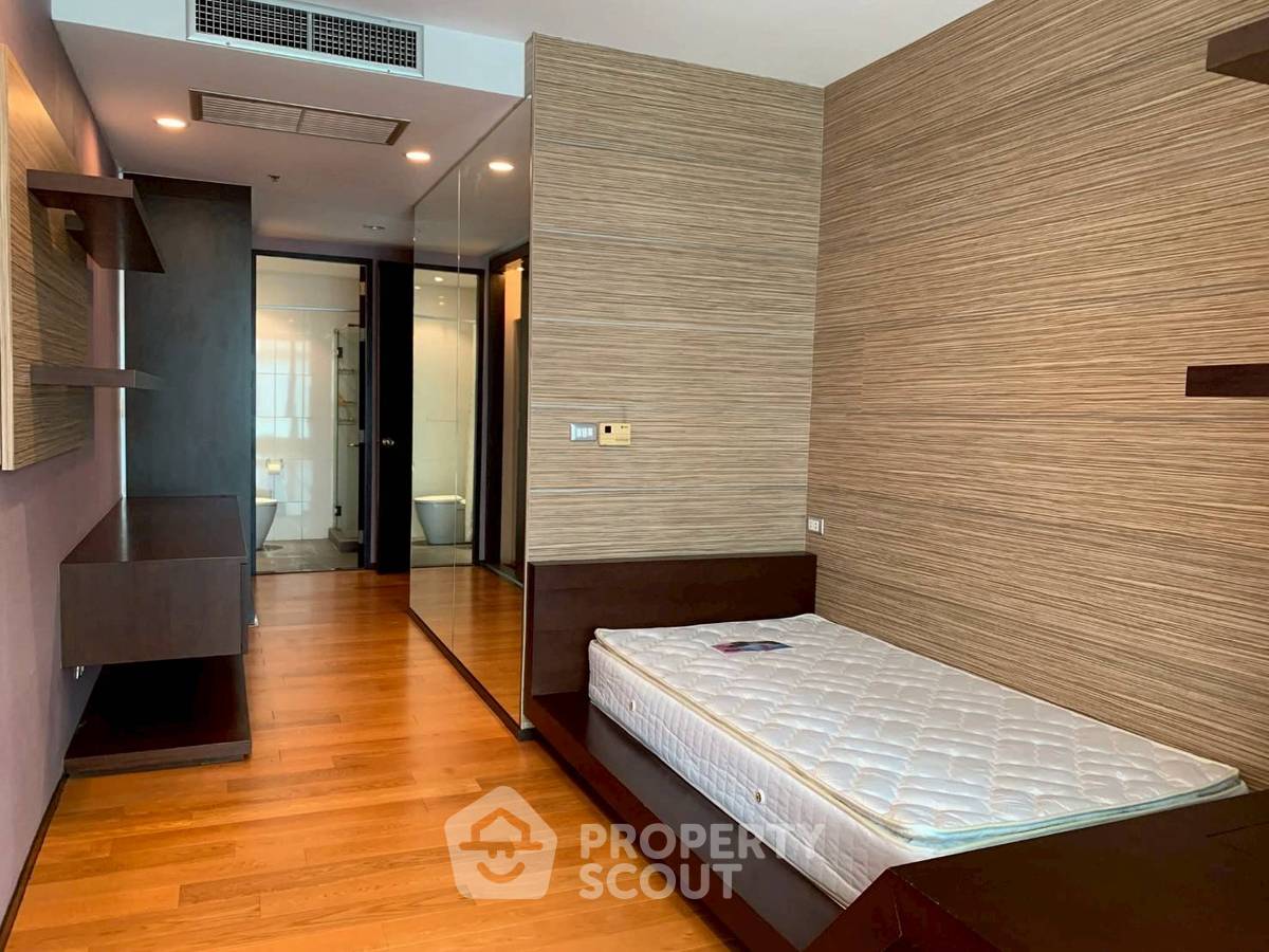 picture 2-BR Condo at The Height Condominium close to Thong Lo (ID 2929239) - 8/9