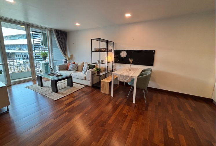 picture A037847 DLV Thonglor 20 - 3/8