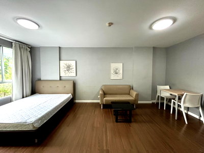 Condos for sale 700 Year Sports Arena Chiang Mai : D condo campus resort  Chiangmai for sale near cmu Tel. 082-389-9314 (Boo)