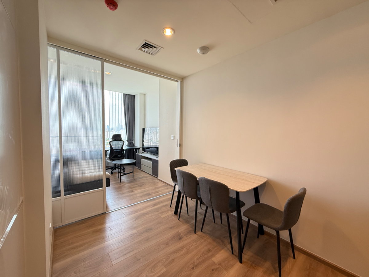 picture For Rent Noble Form Thonglor, ready to move, free shuttle to BTS Thonglor station, city view - 6/17