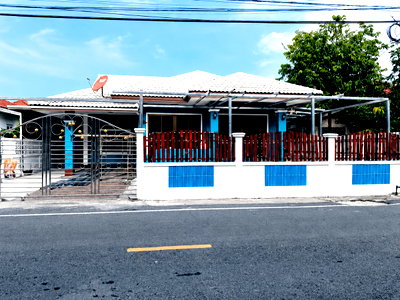 ขายบ้านเดี่ยว : ขายบ้านเดี่ยว หมู่บ้านอริสรา 3 ลาดหลุมแก้ว ปทุมธานี พร้อมอยู่ ราคา 2.7 ล้าน