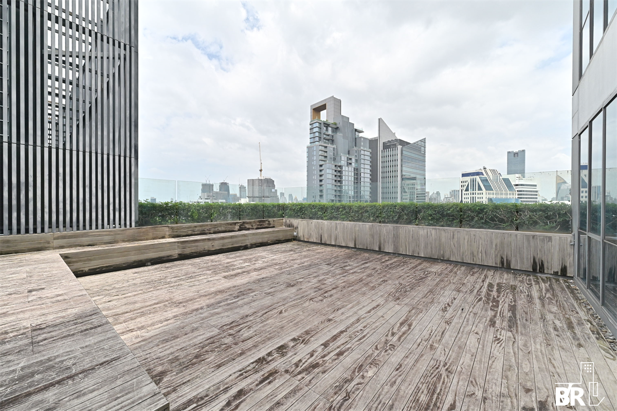 รูป สะดวกสบายกับไลฟ์สไตล์สุด Luxury ไฮด์ สุขุมวิท 13 ใกล้ BTS สถานีอโศก - รูปที่ 2/10