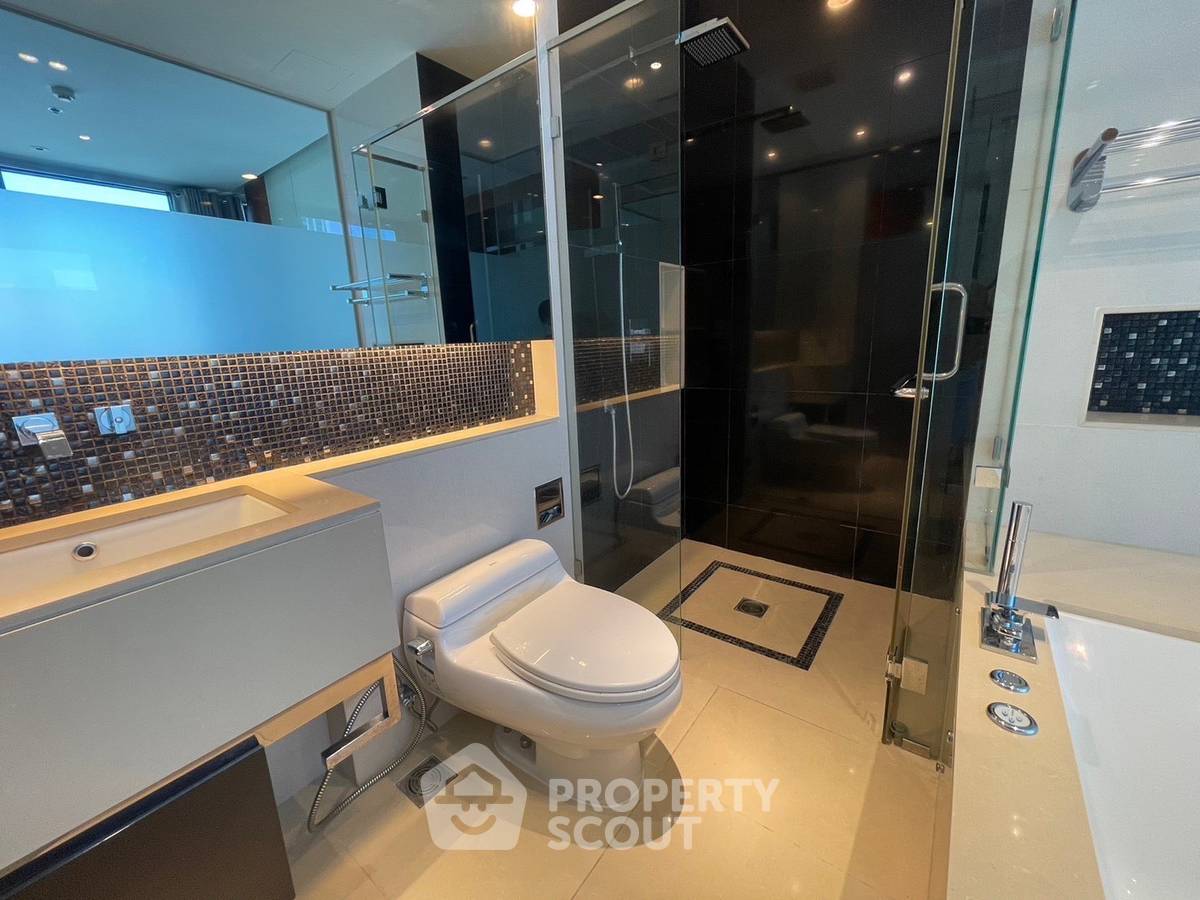 รูป คอนโด 2-ห้องนอน ที่ ดิ แอดเดรส สุขุมวิท 28 ใกล้ BTS พร้อมพงษ์ (ID 1838331) - รูปที่ 15/16