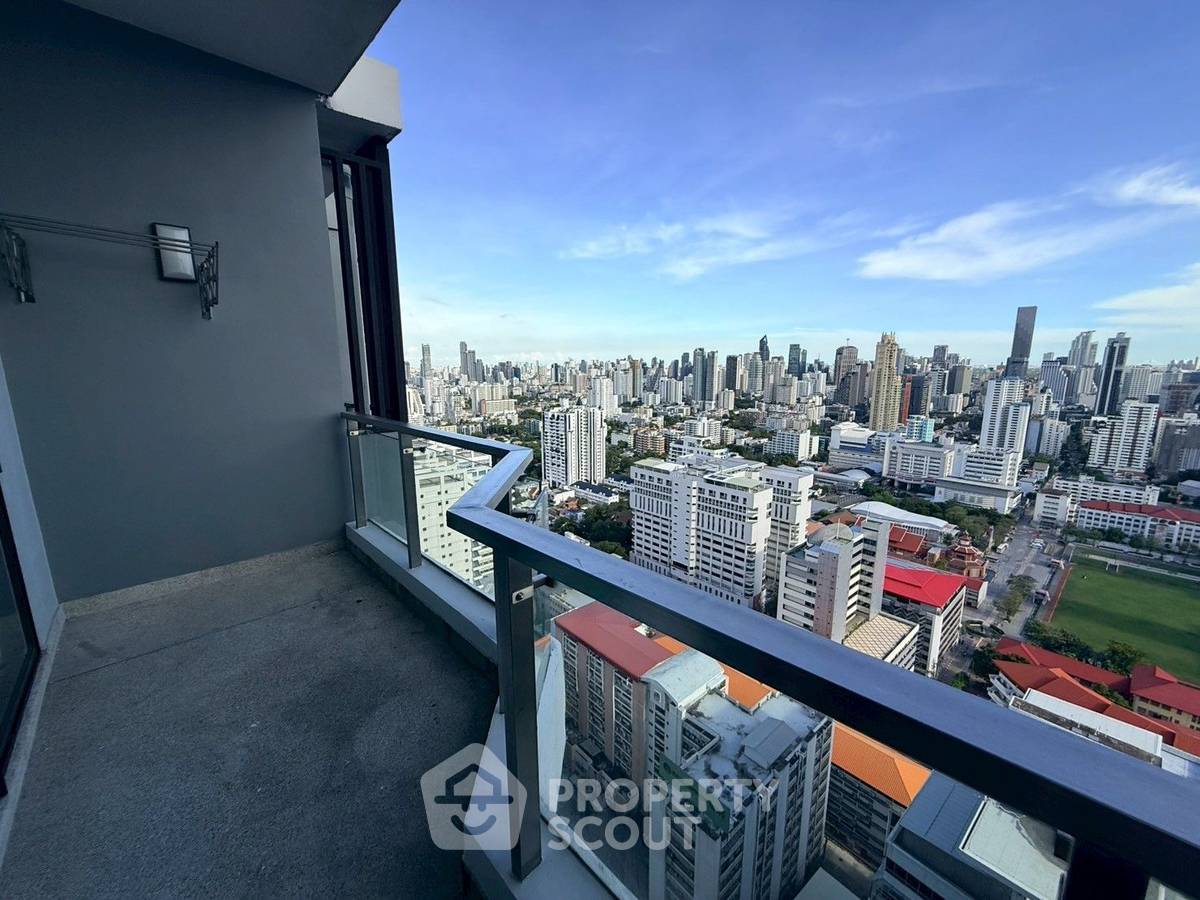 picture 2-BR 55 Sqm Condo For Sale, Supalai Premier @ Asoke, 200m to MRT (ID 2048435) - 7/11