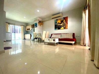 คอนโดให้เช่า : A037164 Baan Klang Muang Luzern Sukhumvit