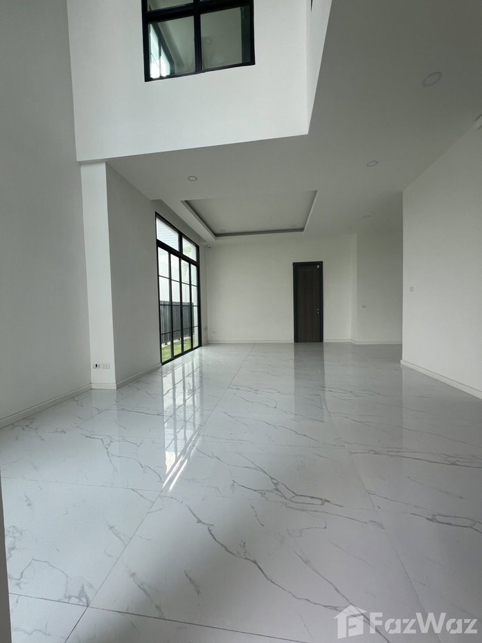 รูป บ้านเดี่ยวให้เช่า 4 ห้องนอน ในโครงการ เดอะ มาสเตอร์ เอกมัย - สุคนธสวัสดิ์ 2017182 - รูปที่ 25/28