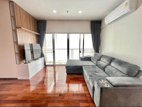 A038077 Noble Ora Thonglor