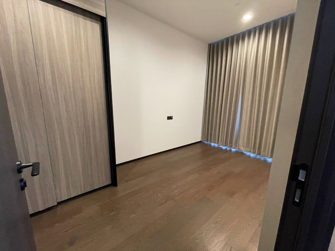 picture A037213 AESTIQ Thonglor - 5/8