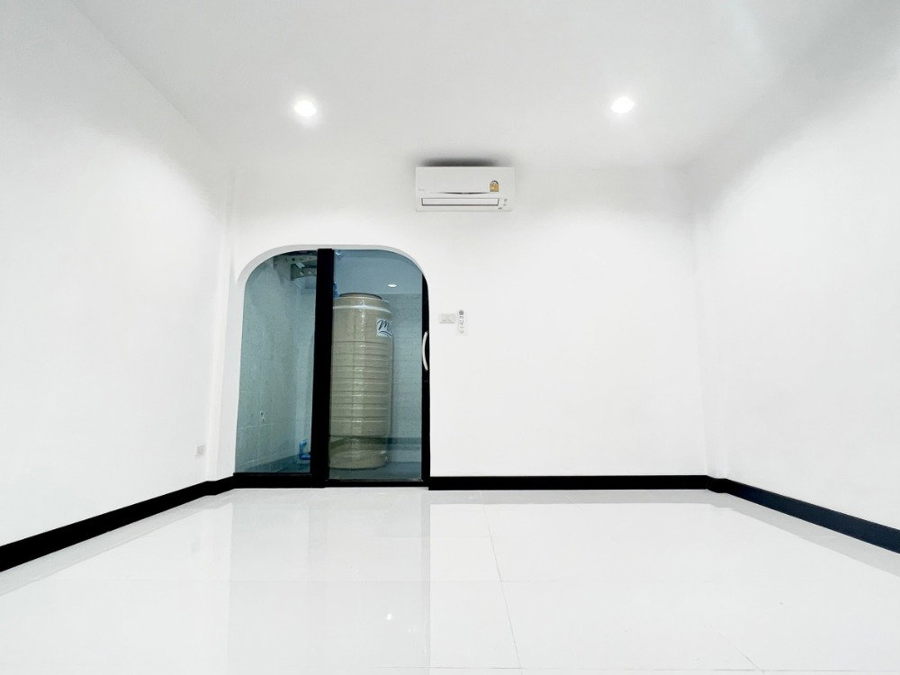 รูป WS7561 🏢✨ ให้เช่า Home Office สุขุมวิท 95 ใกล้ BTS บางจาก เดินได้ ✨🏢 เพียง 33,000 บาท/เดือน - รูปที่ 3/6