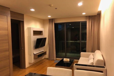 🔥 For Sale !! 🔥 The Address Sathorn, 1 bedroom, 1 bathroom, Mahanakhon building view, East Facing !! Code C20221201417 furnished, Special Deal!!📣📣