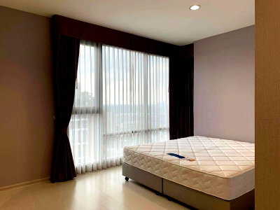 Condos for rent : LTH15567 – Luxury Condo for Rent Ekkamai | High Floor City View | Near BTS Ekkamai | 65,000 THB
