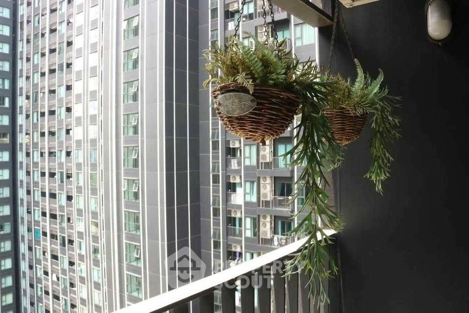picture 1-BR Condo at Life Asoke - Rama 9 near MRT Phra Ram 9 (ID 2259772) - 11/20