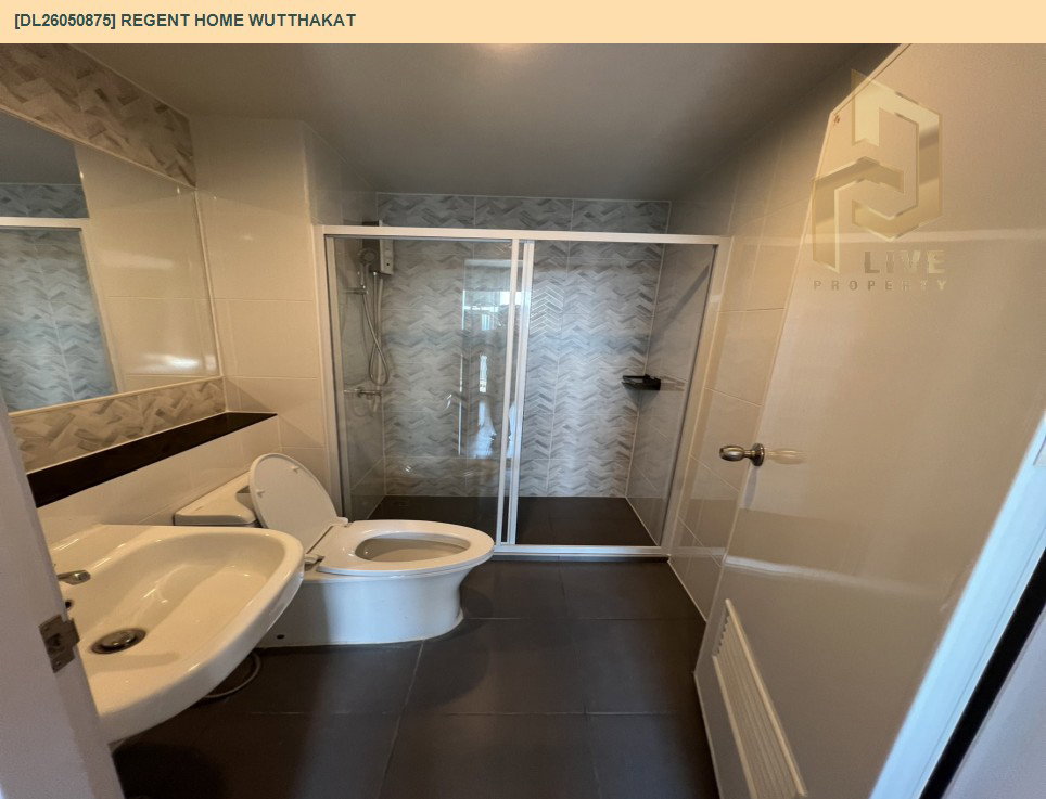 รูป DL26050875 ให้เช่าคอนโด  รีเจ้นท์ โฮม วุฒากาศ (Regent Home Wutthakat) ใกล้ BTS วุฒากาศ พร้อมเข้าอยู่ โทรด่วน 0638692663 LineID @655ebbvc - รูปที่ 10/10