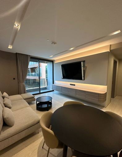 picture A037703 The Room Sukhumvit 38 - 1/8