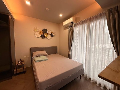 A037618 Chapter Chula - Samyan
