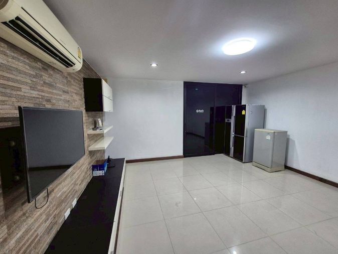 ให้เช่าโฮมออฟฟิศ 3 ห้องนอน 280 ตร.ม. 25 ตร.ว. เขตพญาไท