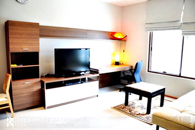 Condos for sale BTS Phrom Phong : 💎 Condo for Sale at The Emporio Place Near BTS Phrom Phong Station Best Price in the Building ✨