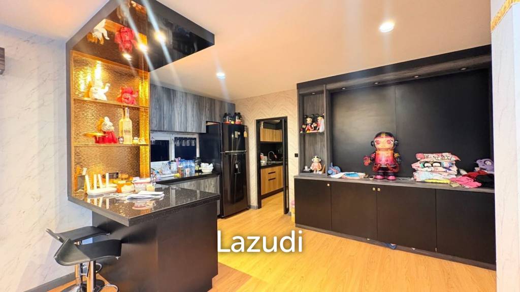 รูป Spacious 3-Bedroom House with Private Pool for Sale at 88 Land And Houses Koh Kaew - รูปที่ 7/31