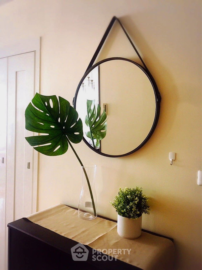 picture 1-BR Condo at Siri Residence Sukhumvit near BTS Phrom Phong (ID 2095622) - 6/13