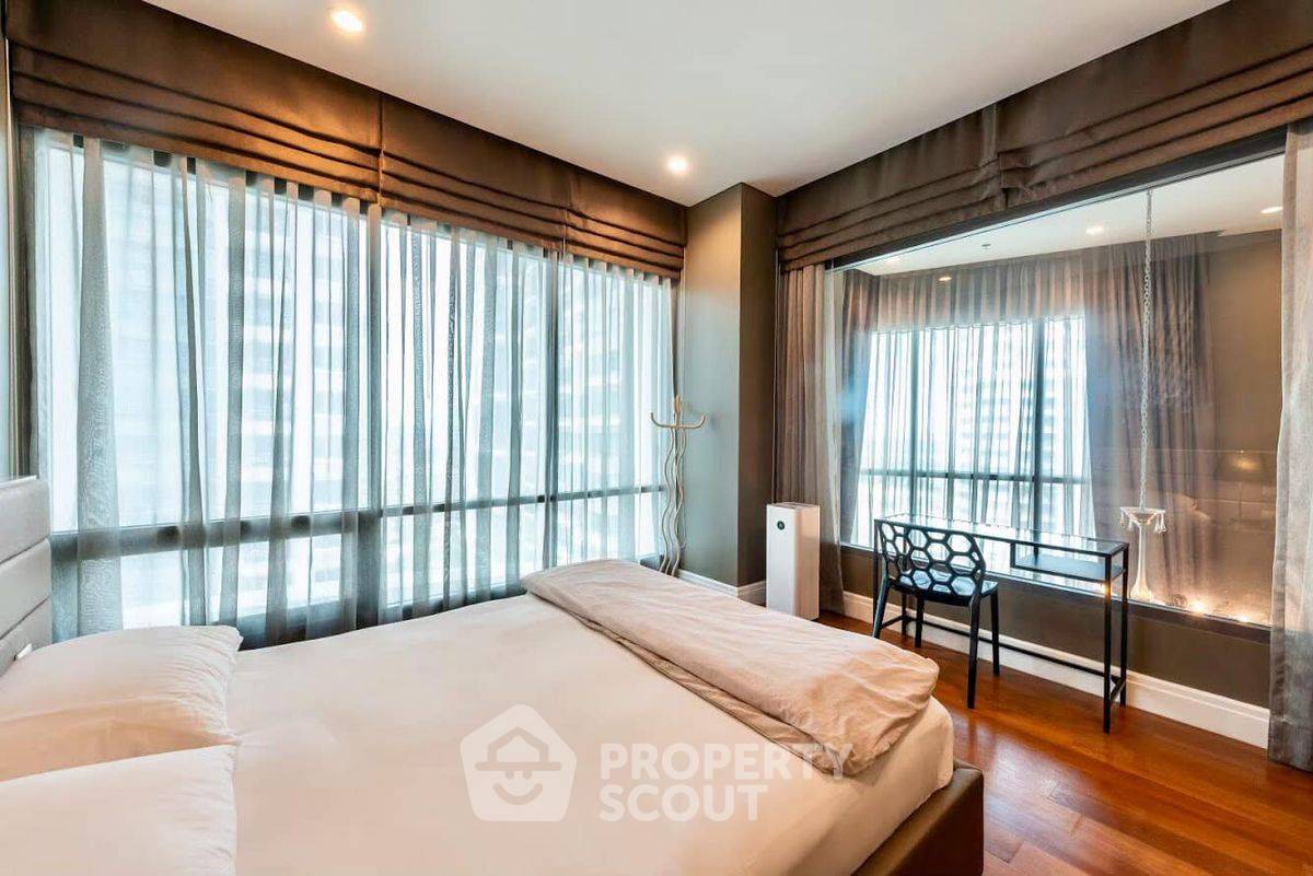 picture 3-BR Condo at Bright Sukhumvit 24 Condominium near BTS Phrom Phong (ID 2105741) - 11/22