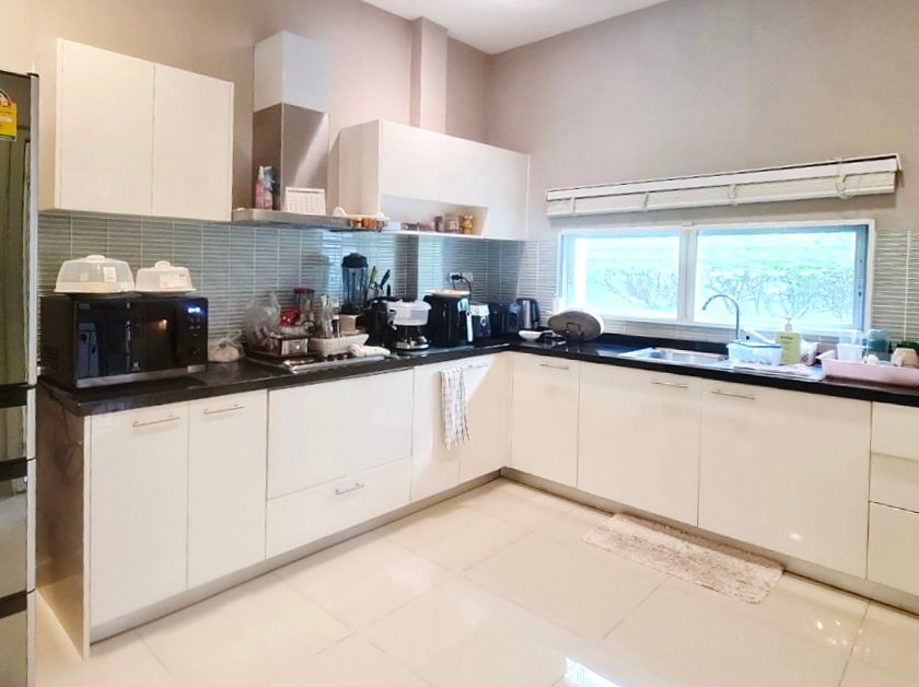 รูป ขายบ้านหรู 3 ชั้น แกรนด์ บางกอก บูเลอวาร์ด รัชดา–รามอินทรา 2 เนื้อที่ 95 ตร.ว. 5 นอน 6 น้ำ เฟอร์นำเข้า ใกล้รถไฟฟ้าสายสีชมพู - รูปที่ 19/92