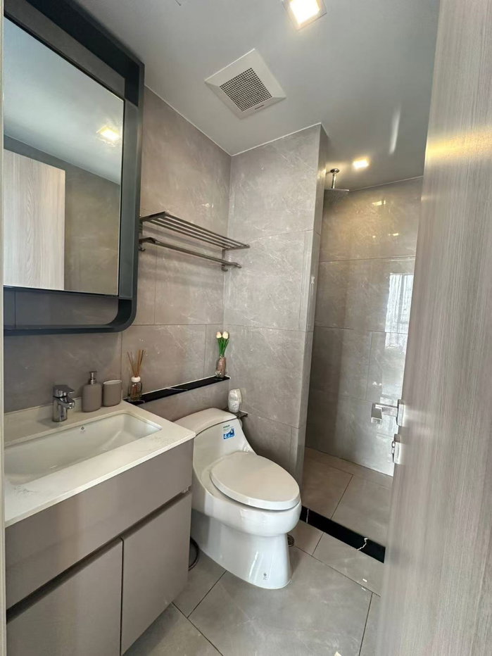 picture One 9 Five Asoke-Rama 9 | 2B2B **Rent 40K THB** | 33th FL., Building A | Viewing Add Line ID: @property.ma - 7/7