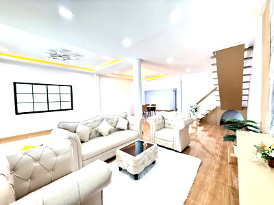 Houses for sale Bangkok : For Sale: 2-Storey Detached House 📍 Thahan Kongnun Village, Ramintra 109, Soi Phraya Suren 28   Land Area: 45 sq.wah  5 Bedrooms, 3 Bathrooms
