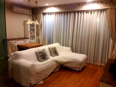 Condos for rent : A037969 Condolette Dwell Sukhumvit 26